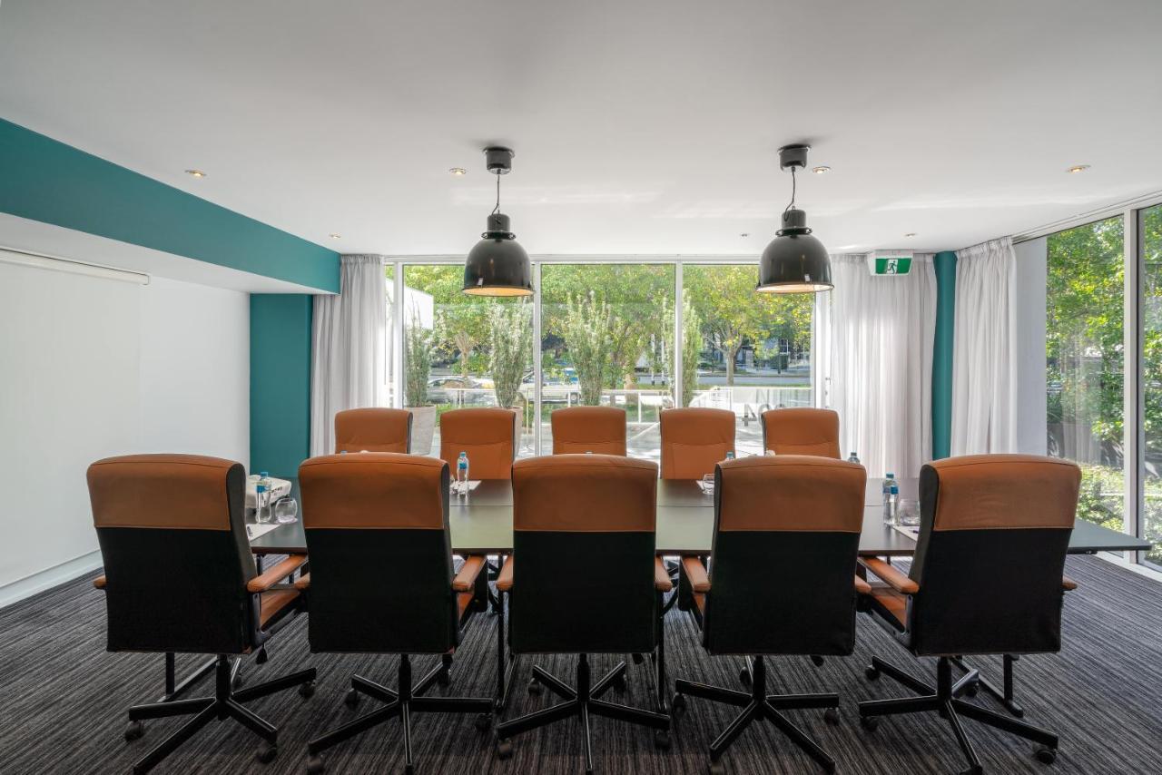 Park Regis Griffin Suites Мельбурн Экстерьер фото
